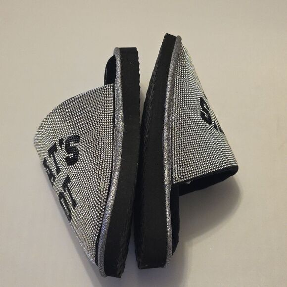 BRAND NEW PARIS HILTON SLIVING  GLITTER RHINESTONE SLIPPERS  THAT's HOT … - Picture 9 of 16